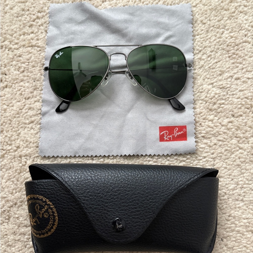 Ray-Ban Green Aviator Sunglasses